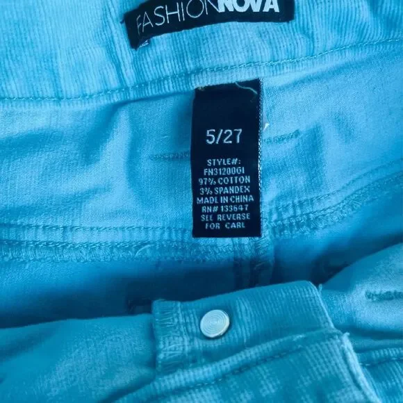 Fashion Nova blue corduroy button fly high waisted shorts size 5 - Picture 3 of 6